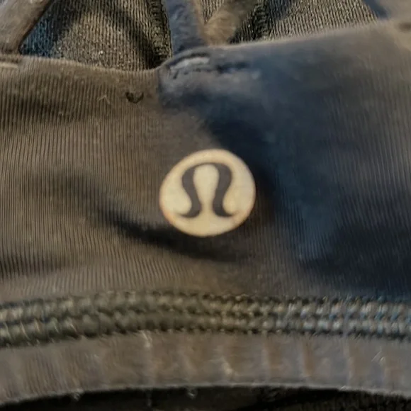 SOLD | LuLu Lemon Athletica | Black | Sports Bra | Size 8 - Picture 2 of 4
